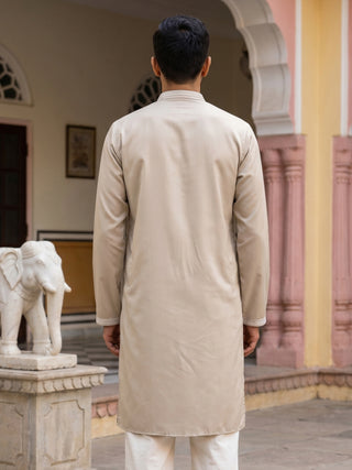 Men's Silk Blend Embroidered Kurta