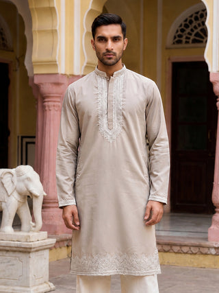 Men's Silk Blend Embroidered Kurta
