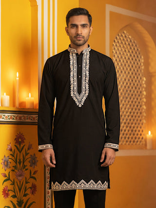 Men's Silk Blend Embroidered Kurta