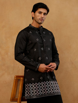 Silk Blend Embroidered Kurta