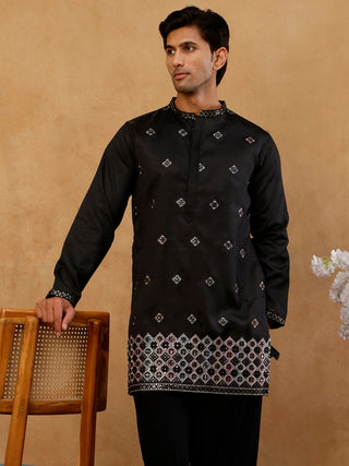 Silk Blend Embroidered Kurta