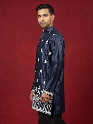 Men Ethnic Silk Blend Embroidered Kurta