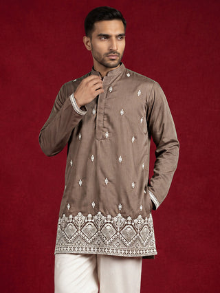 Cotton Blend Ethnic Embroidered Kurta