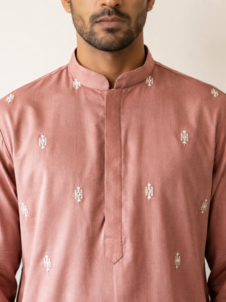 Cotton Blend Ethnic Embroidered Kurta