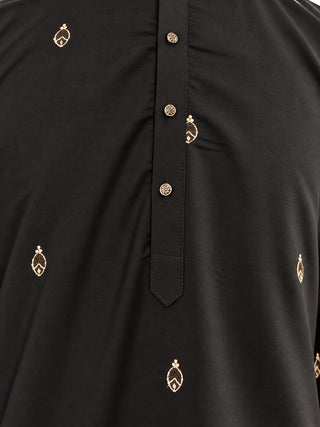 Silk Blend Embroidered Short Kurta