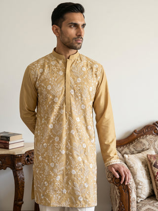 Floral Embroidered Silk Blend Short Kurta