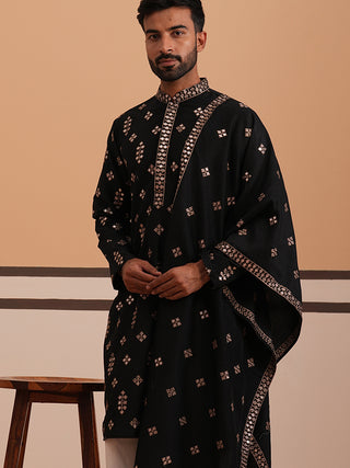 Silk Blend Embroidered Kurta