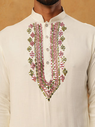 Traditional Silk Blend Kurta & Dupatta