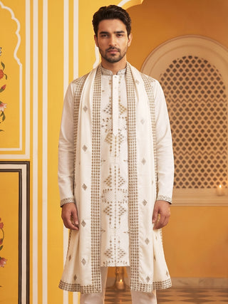 Men’s Embroidered Kurta with Dupatta