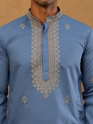 Men’s Festive Embroidered Kurta & Dupatta