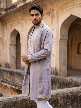 Men’s Traditional Thread Embroidered Kurta & Dupatta