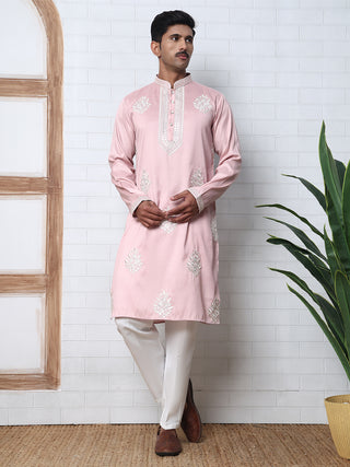 Men’s Silk Blend Ethnic Embroidered Kurta Pyjama