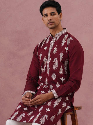 Silk Blend Ethnic Embroidered Kurta Pyjama for Men