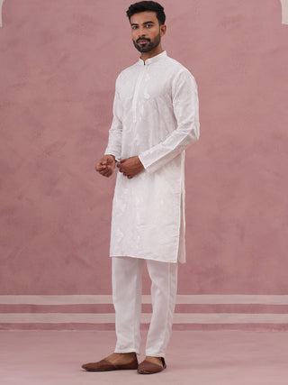 Men's Embroidered Silk Blend Kurta Pyjama Set
