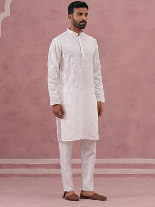 Men's Embroidered Silk Blend Kurta Pyjama Set