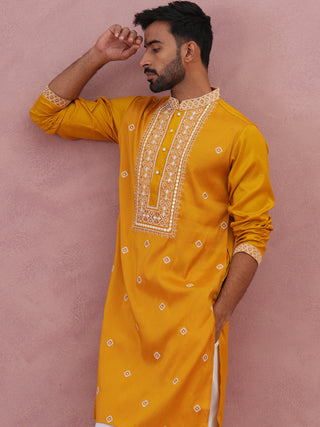 Men’s Ethnic Silk Blend Embroidered Kurta Set