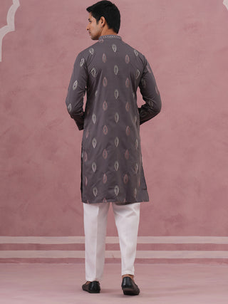 Festive Silk Blend Embroidered Kurta Set