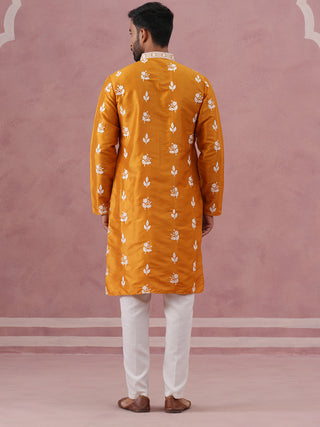 Men’s Embroidered Silk Blend Kurta Pyjama
