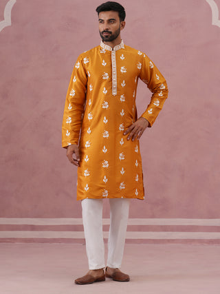 Men’s Embroidered Silk Blend Kurta Pyjama