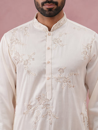 Men’s Silk Blend Embroidered Kurta Pyjama Set