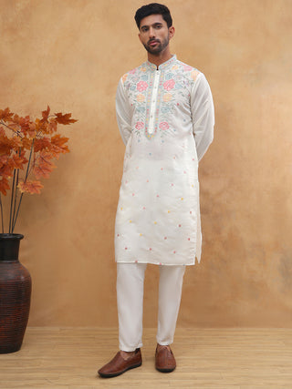 Silk Blend Embroidered Kurta Pyjama