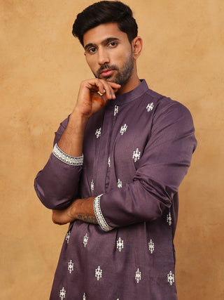 Traditional Silk Blend Embroidered Kurta Pyjama
