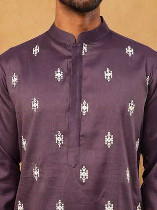 Traditional Silk Blend Embroidered Kurta Pyjama