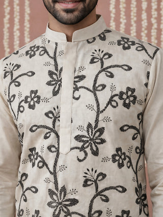 Men’s Silk Blend Embroidered Kurta Pyjama