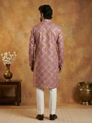 Men Cotton Blend Kurta Pyjama with Foil Print