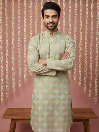 Men Cotton Blend Kurta Pyjama with Foil Print