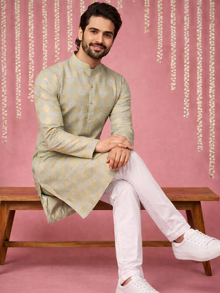 Men Cotton Blend Kurta Pyjama with Foil Print