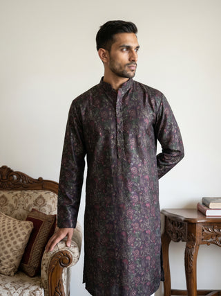 Men Cotton Blend Kurta Pyjama with Foil Print