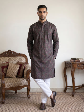 Men Cotton Blend Kurta Pyjama with Foil Print
