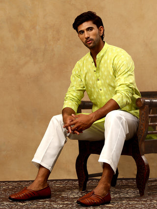 Classic Ethnic Print Cotton Blend Kurta Pyjama Set