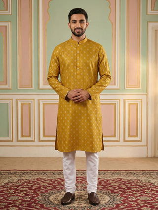 Classic Ethnic Print Cotton Blend Kurta Pyjama Set