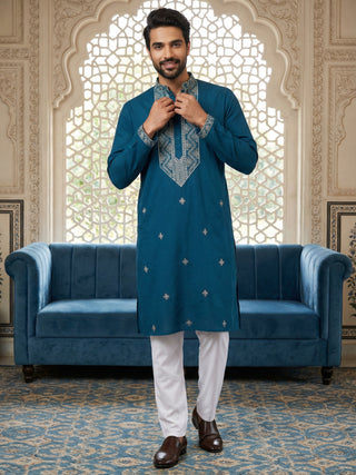 Embroidered Silk Blend Straight Kurta Pyjama