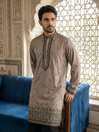 Men Embroidered Silk Blend Kurta Set