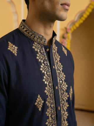 Men Japanese Fabric Embroidered Kurta Set