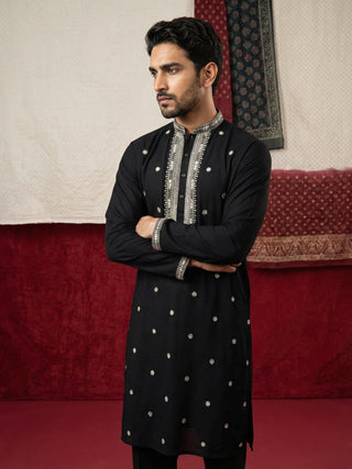 Men Japanese Black Embroidered Kurta Set