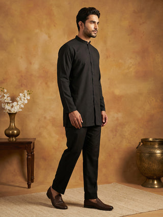 Men’s Traditional Silk Blend Kurta Set