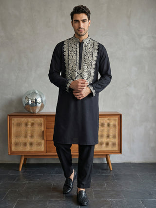 Ethnic Wear Cotton Blend Embroidered Kurta Set