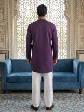 Men’s Classic Kurta Set with Rich Hemline Embroidery