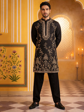 Men’s Imported Japanese Embroidered Kurta Pyjama Set