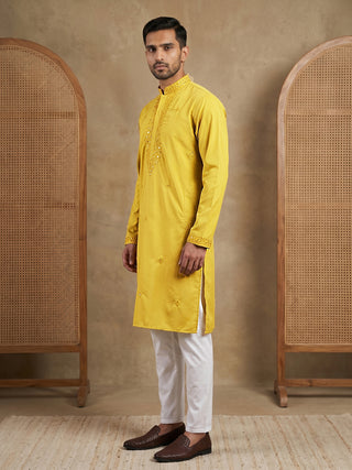 Men’s Imported Japanese Embroidered Kurta Pyjama Set