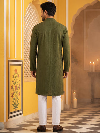 Men’s Silk Blend Thread Work Kurta Set