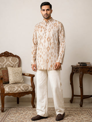 Men Cotton Blend Ikat Printed Kurta With Korean Pants