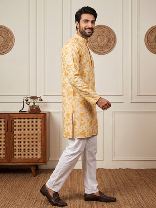 Floral Print Short Kurta Pyjama Set