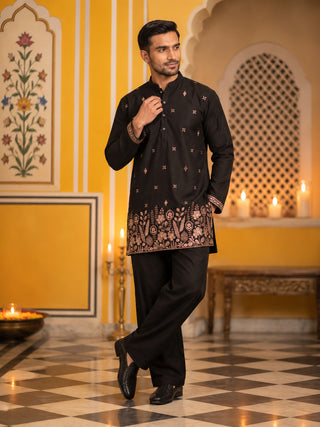 Cotton Blend Floral Embroidered Short Kurta