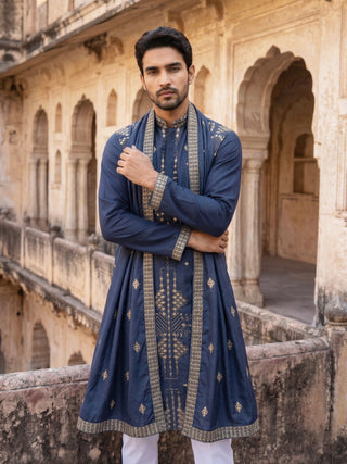 Men’s Embroidered Kurta Pyjama with Dupatta Set