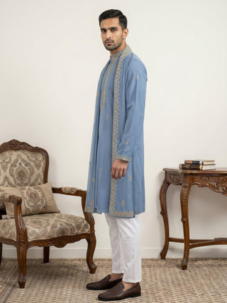 Men's Traditional Thread Embroidered Kurta Set & Dupatta